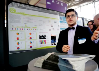 Photo by Matthew Modoono/Northeastern University