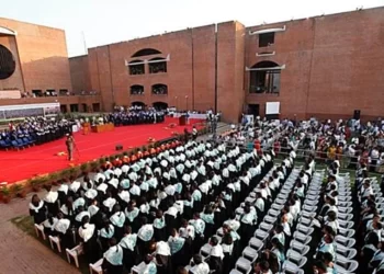 The alert, supported by the International Committee for Documentation and Conservation of Buildings, Sites and Neighbourhoods of the Modern Movement, called on the IIMA endowment fund as well to preserve the Louis Kahn legacy on the campus.