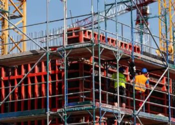 Architecture for climate change: Unique structures in future for lower carbon footprint