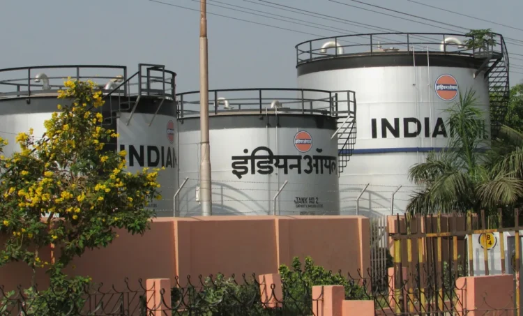 Indian Oil Corp Set to Tap Spot Oil Market as Russian Term Deal